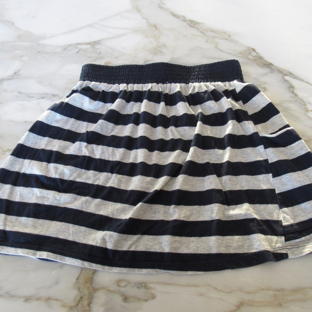 SALE 🎉Gray & Navy Striped Cotton Skirt